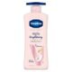 Vaseline Healthy Bright Body Lotion 400 ml, Daily Brightening Moisturizer with Sunscreen for Dry Skin, Gives Non-Greasy Glowing Skin - For Men & Women