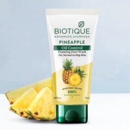 Biotique Botanicals Unisex Bio Pineapple Oil Balancing Face Wash 150 ml