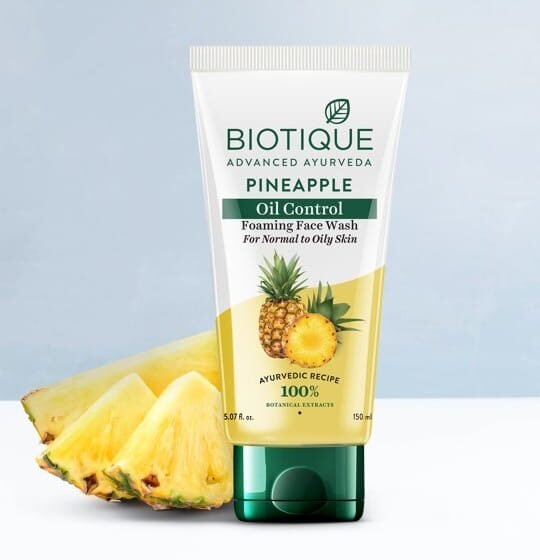 Biotique Botanicals Unisex Bio Pineapple Oil Balancing Face Wash 150 ml